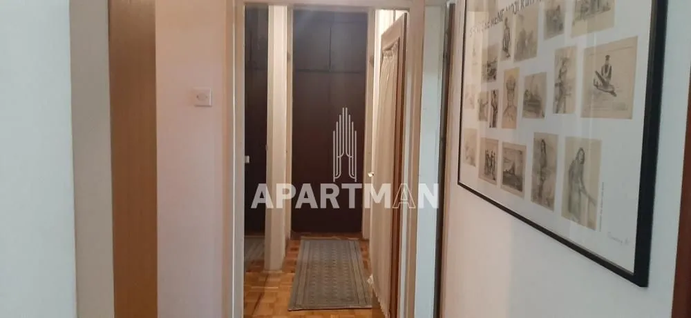 Prodaja, dvosoban stan, 73m², Vračar Sve Podlokacije, Beograd