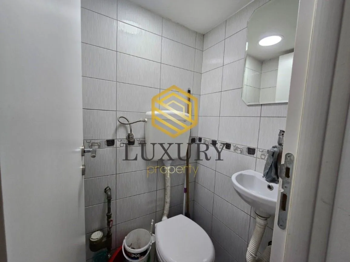 Izdavanje, poslovni prostor, 13m², Preko Morače, Podgorica