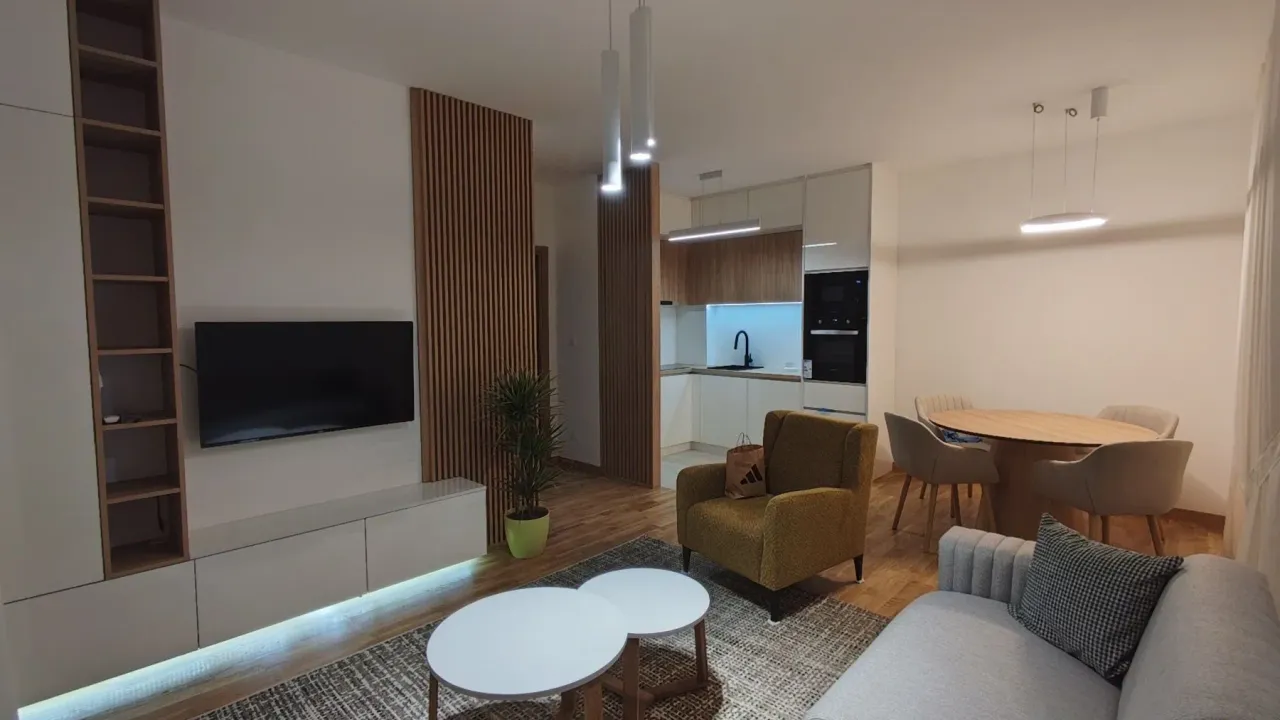 Izdavanje, dvosoban stan, 62m², Zabjelo, Podgorica