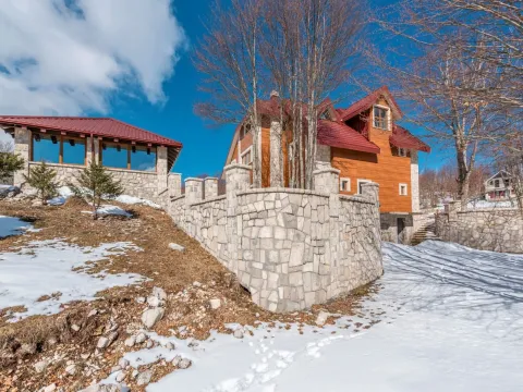 Prodaja, kuća, 402m², Ivanova Korita, Cetinje - image 6