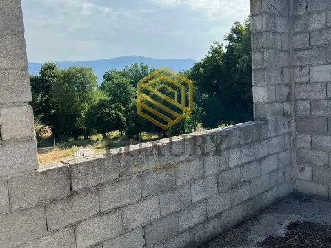 Prodaja, kuća, 240m², Spuž, Danilovgrad - image 2