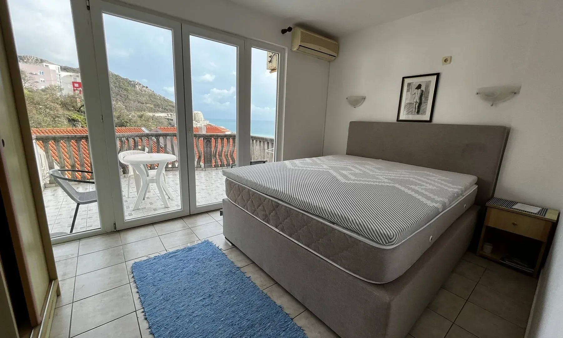 Izdavanje, jednosoban stan, 55m², Rafailovići, Budva