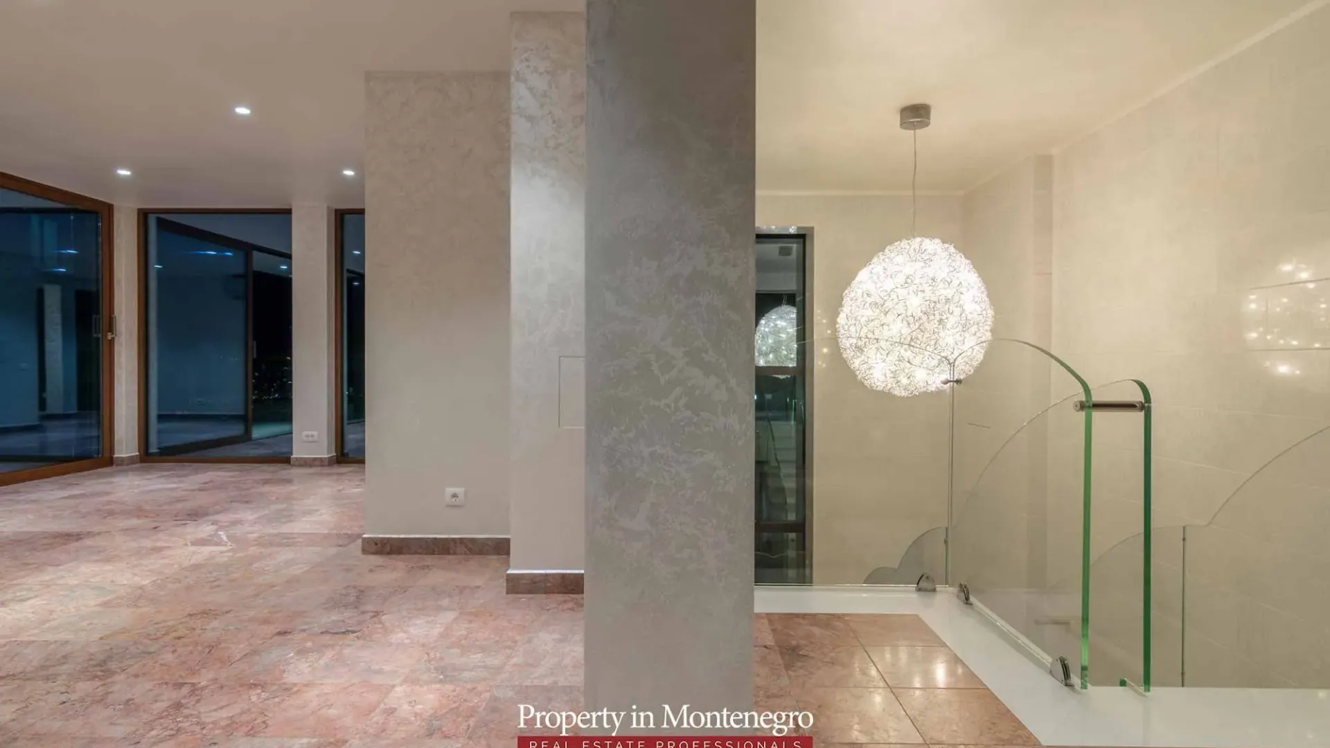 Sale, house, 831m², Bečići, Budva