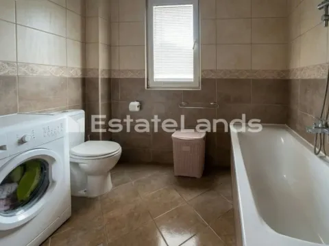 Izdavanje, jednosoban stan, 84m², Bonići, Tivat - image 3