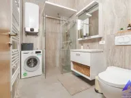 Rent, two bedroom apartment, 74m², Bečići, Budva - image 11