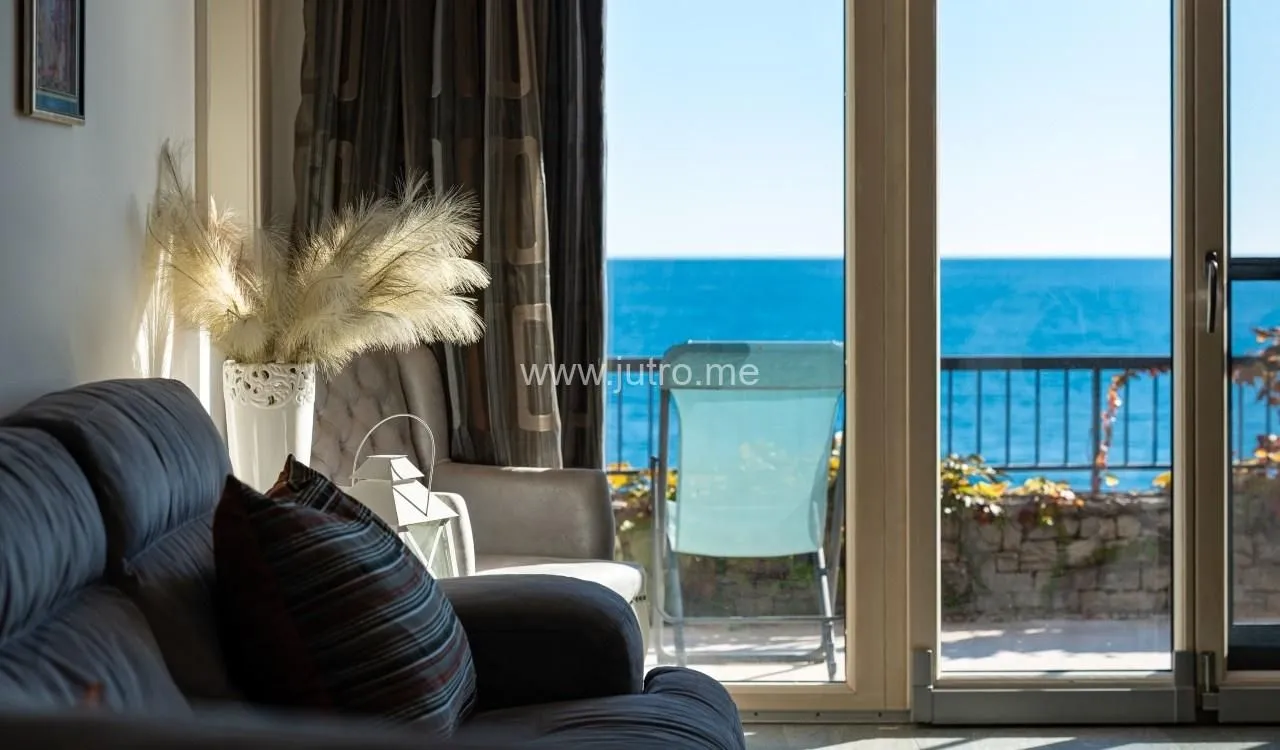 Prodaja, trosoban stan, 108m², Luštica Bay, Tivat