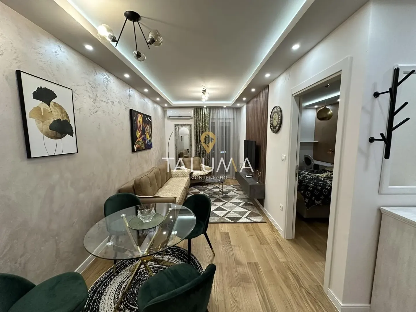 Izdavanje, jednosoban stan, 42m², City Kvart, Podgorica