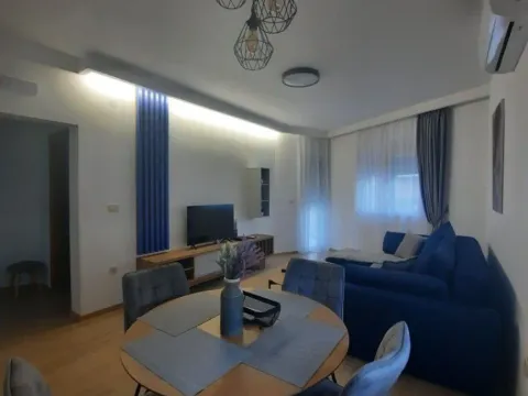 Izdavanje, jednosoban stan, 51m², Seljanovo, Tivat - image 10