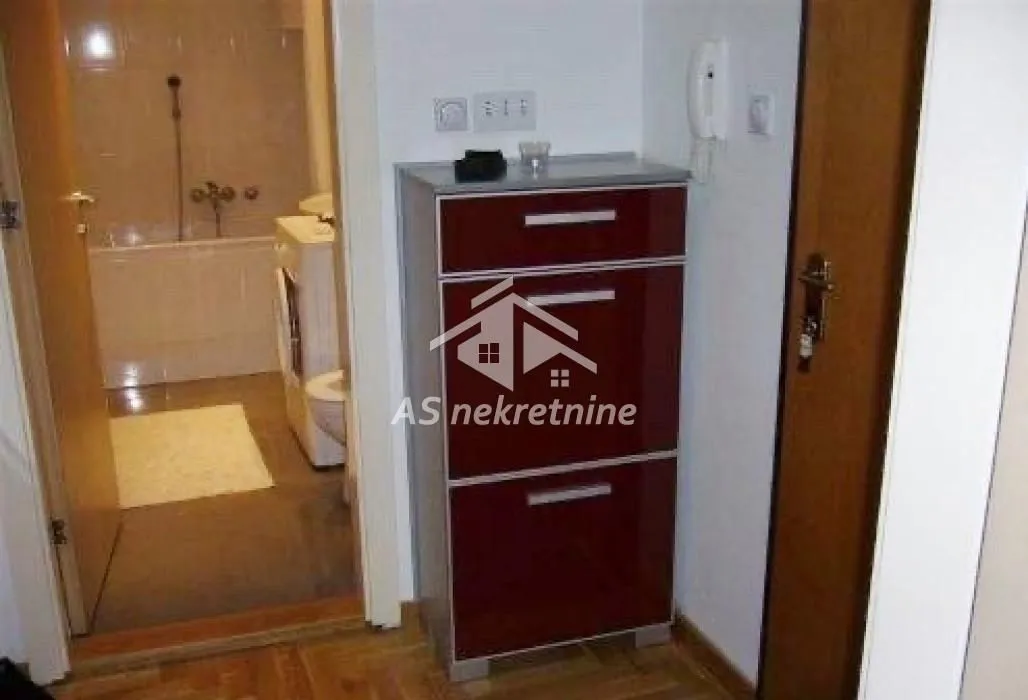 Rent, two bedroom apartment, 43m², Novi Beograd Sve Podlokacije, Beograd
