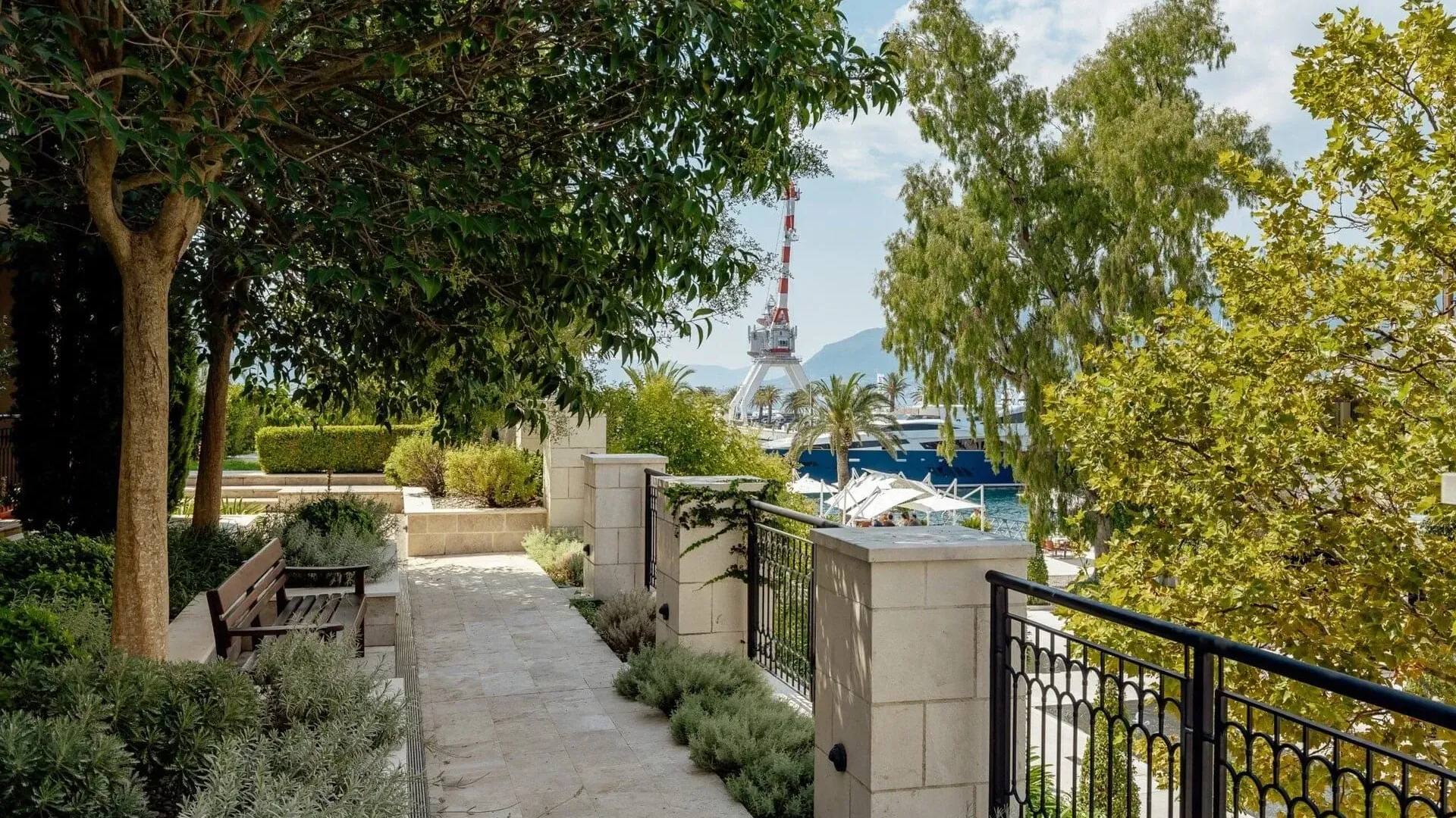 Rent, one bedroom apartment, 67m², Porto Montenegro, Tivat
