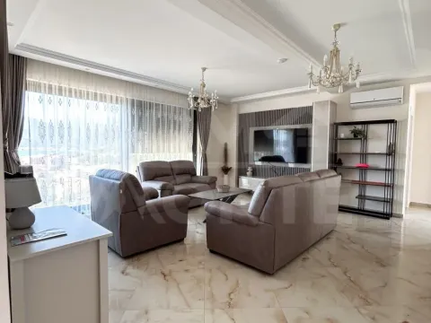 Rent, house, 240m², Tivat, Crna Gora - image 15
