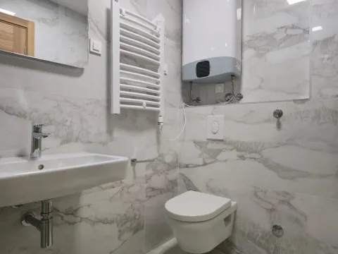 Rent, one bedroom apartment, 47m², City Kvart, Podgorica - image 11