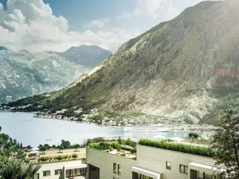 Sale, studio apartment, 33m², Centar, Kotor - image 8