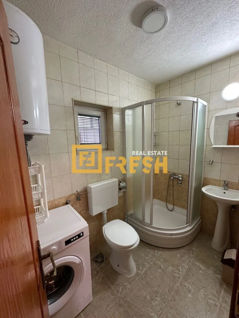 Sale, house, 310m², Kolašin, Crna Gora