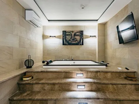 Prodaja, kuća, 228m², Centar, Herceg Novi - image 6