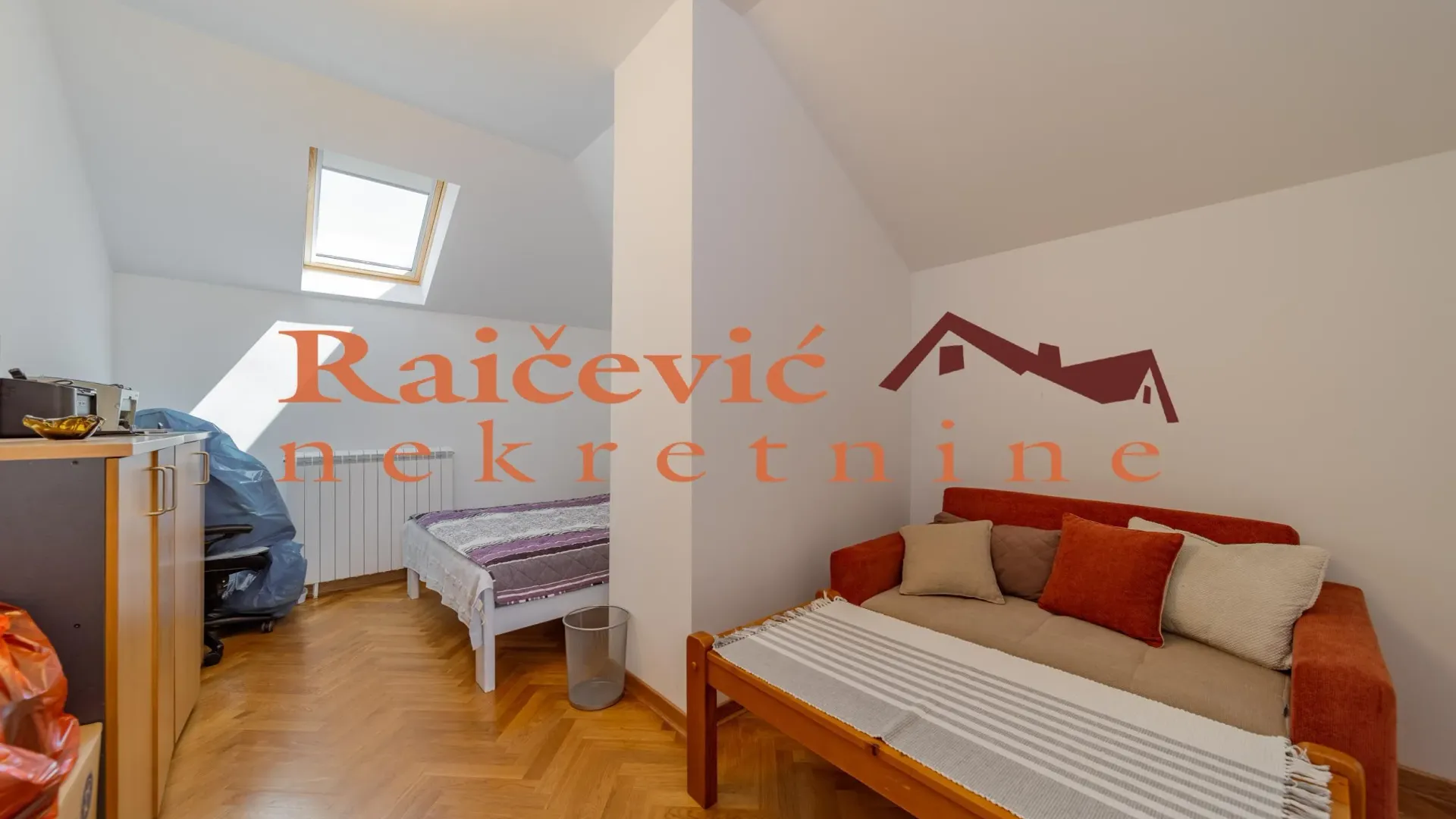 Prodaja, kuća, 257m², Sopot, Beograd