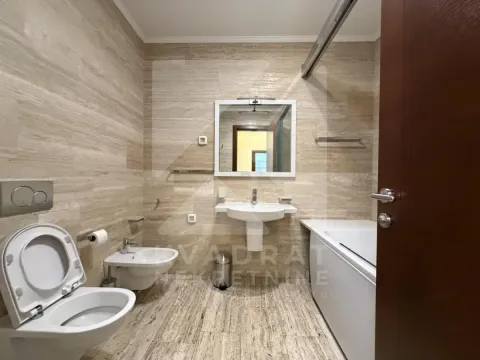 Rent, office space, 138m², Preko Morače, Podgorica - image 22
