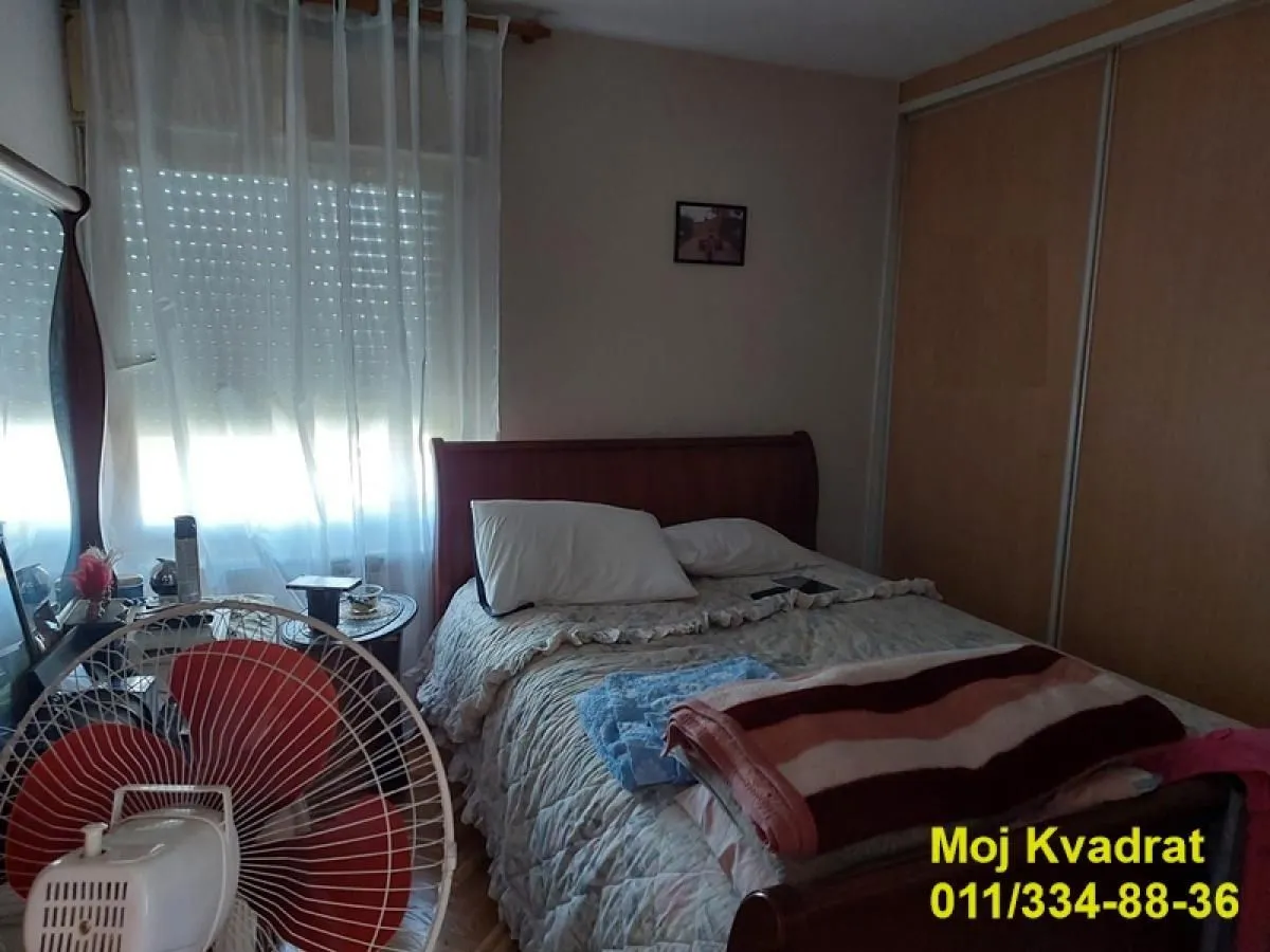 Prodaja, kuća, 381m², Leštane, Grocka