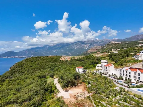 Izdavanje, kuća, 318m², Reževići, Budva - image 18