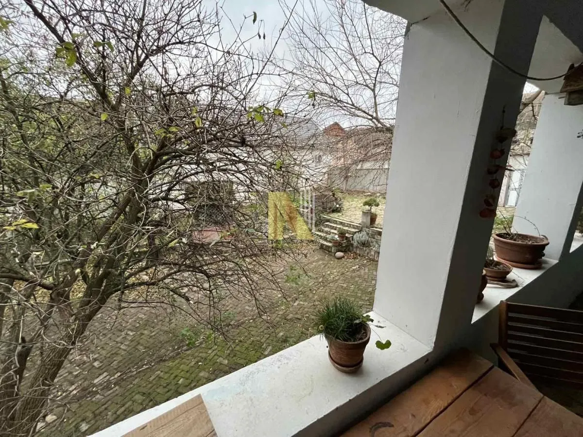 Prodaja, kuća, 130m², Bukovački plato, Petrovaradin