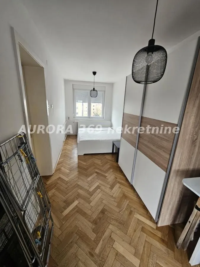 Prodaja, dvosoban stan, 48m², Stari grad, Novi Sad
