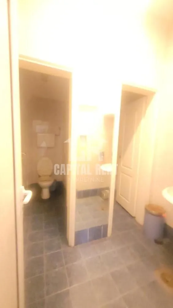 Rent, office space, 570m², Dušanovac, Voždovac Sve Podlokacije