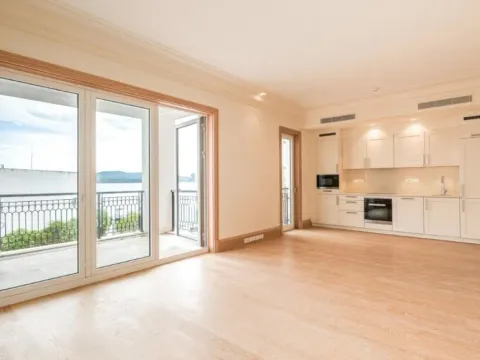 Prodaja, dvosoban stan, 100m², Porto Montenegro, Tivat - image 5