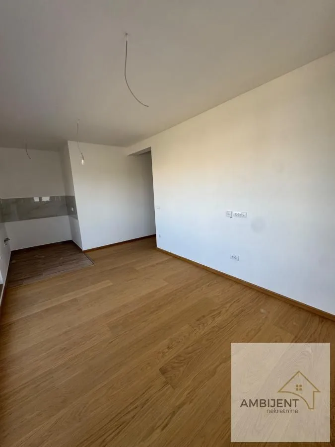 Prodaja, jednosoban stan, 45m², Ledine, Beograd