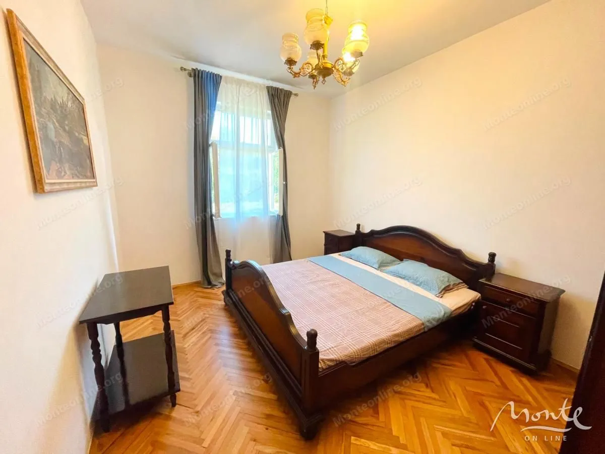 Prodaja, kuća, 250m², Radovići, Tivat