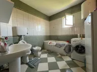 Prodaja, kuća, 375m², Donja Gorica, Podgorica - image 10