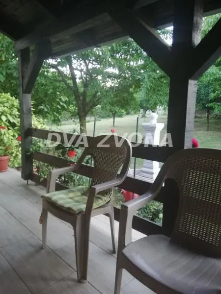 Prodaja, kuća, 158m², Sremska Kamenica, Petrovaradin