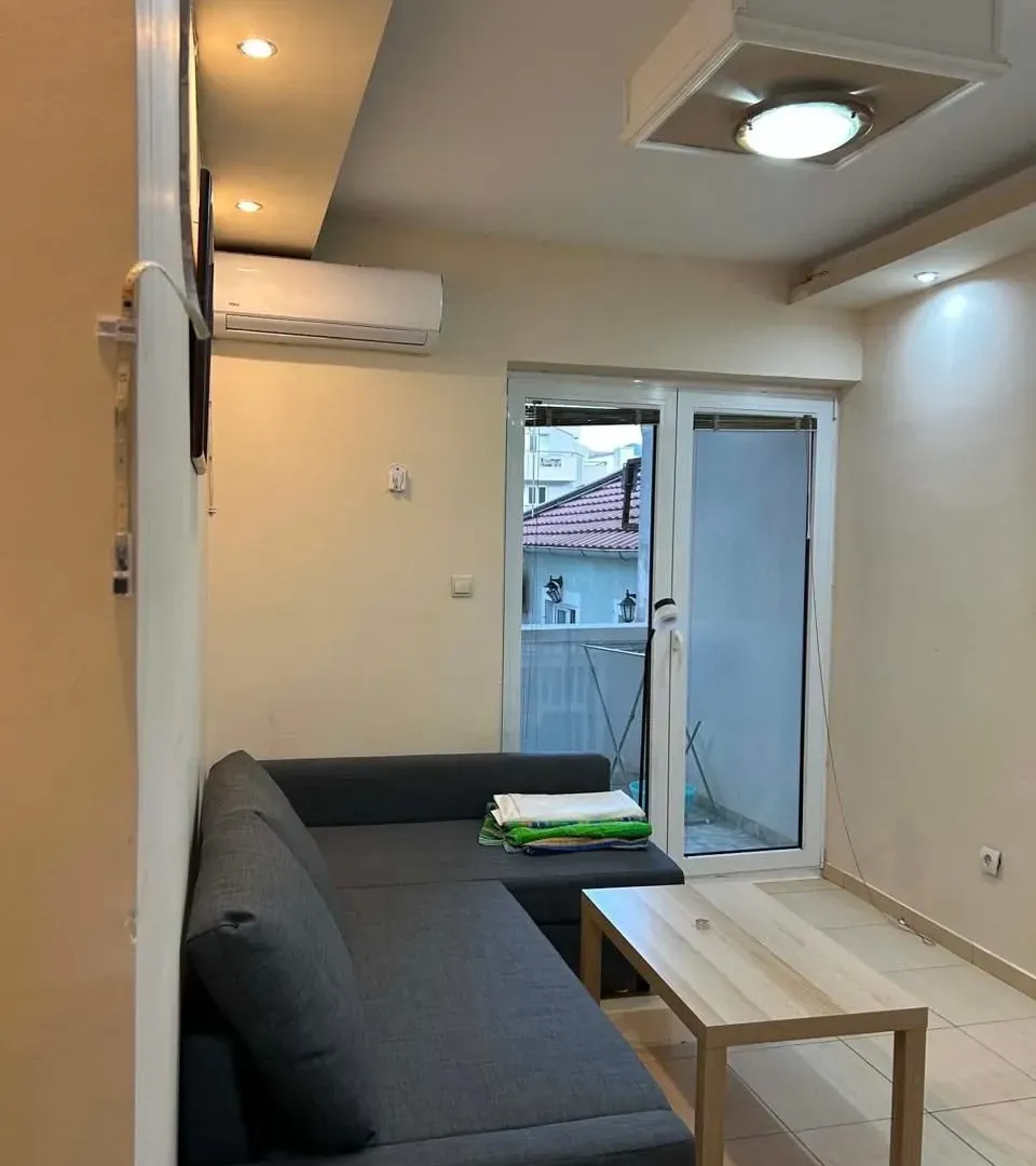Rent, one bedroom apartment, 52m², Rozino, Budva