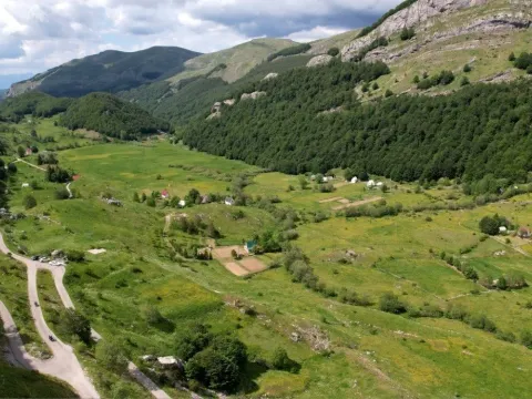 Prodaja, plac, 9000m², Veruša, Podgorica - image 1