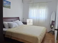 Rent, two bedroom apartment, 70m², Babin Do, Budva - image 6