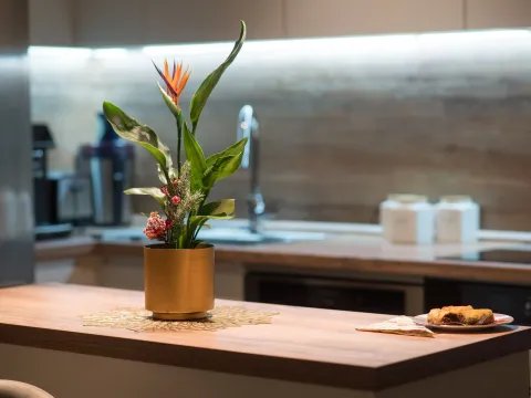 Sale, two bedroom apartment, 63m², Pod Kuk, Tivat - image 21