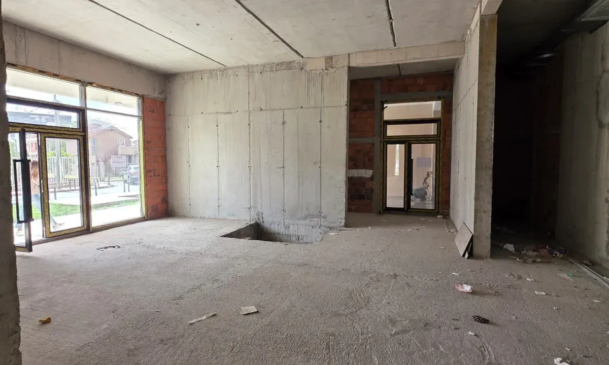 Rent, office space, 350m², Central Point, Podgorica