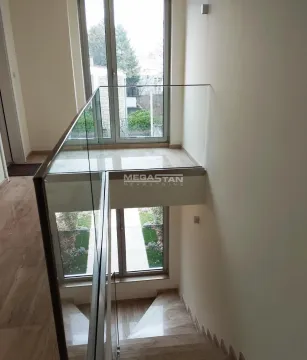 Izdavanje, poslovni prostor, 385m², Senjak, Beograd - image 3