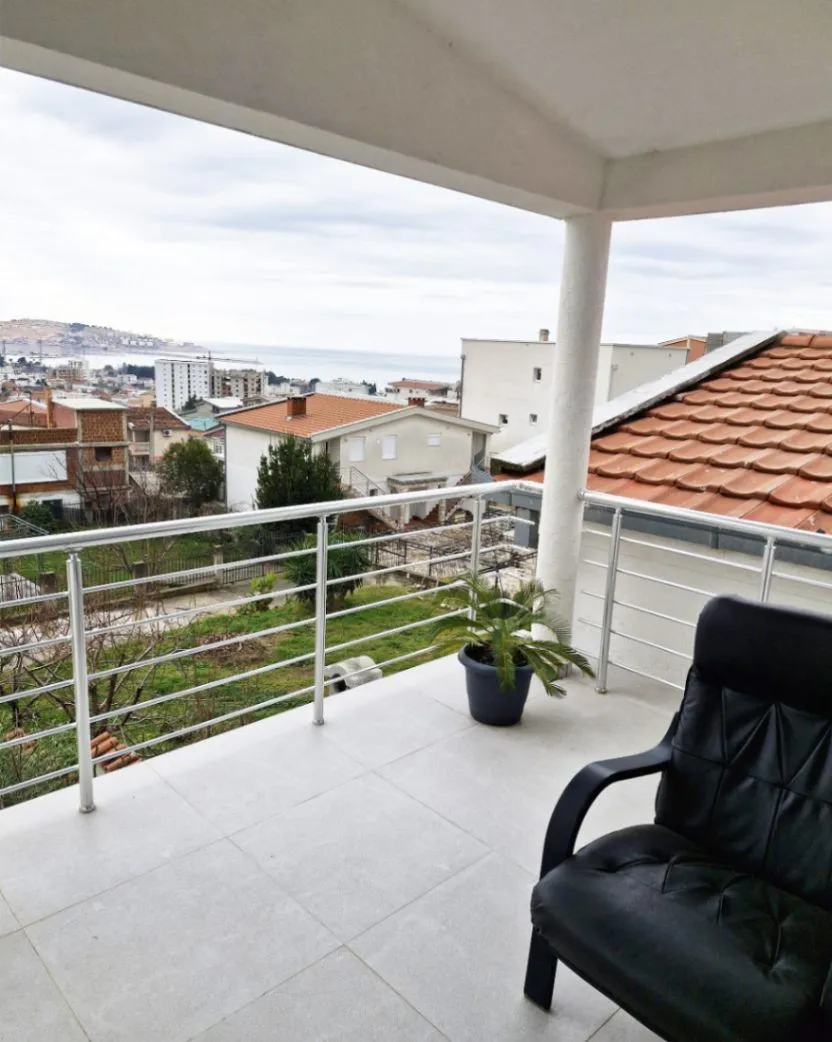 Sale, house, 127m², Šušanj, Bar