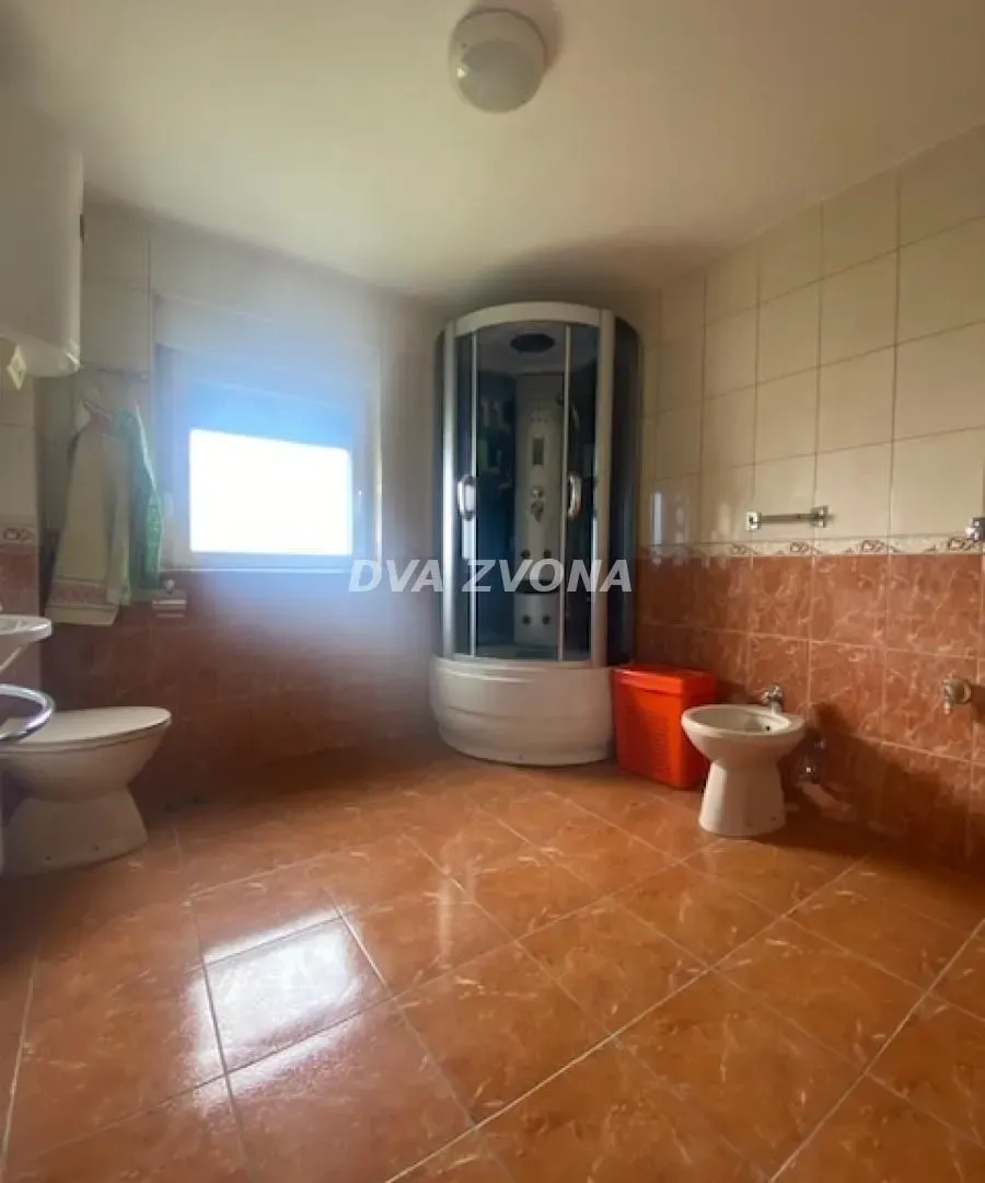 Prodaja, kuća, 93m², Čortanovci, Inđija