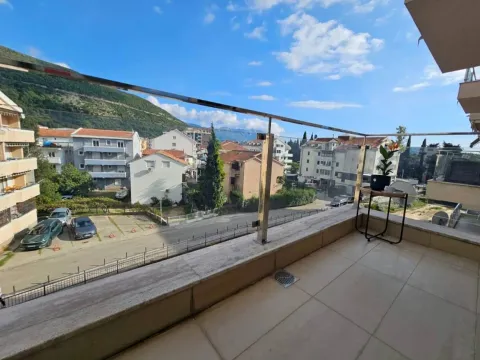 Prodaja, trosoban stan, 86m², Centar, Budva - image 10