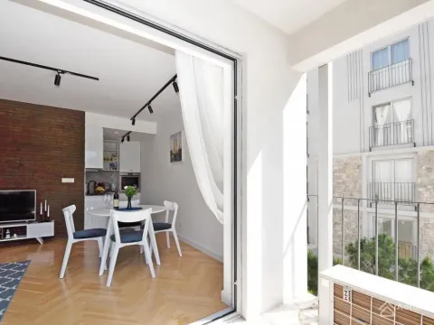 Sale, one bedroom apartment, 52m², Dobrota, Kotor - image 7