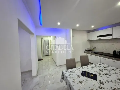 Sale, three bedroom apartment, 90m², Brace Jerković, Voždovac Sve Podlokacije - image 6