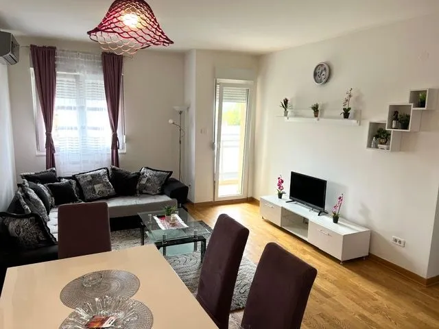 Prodaja, dvosoban stan, 64m², City Kvart, Podgorica