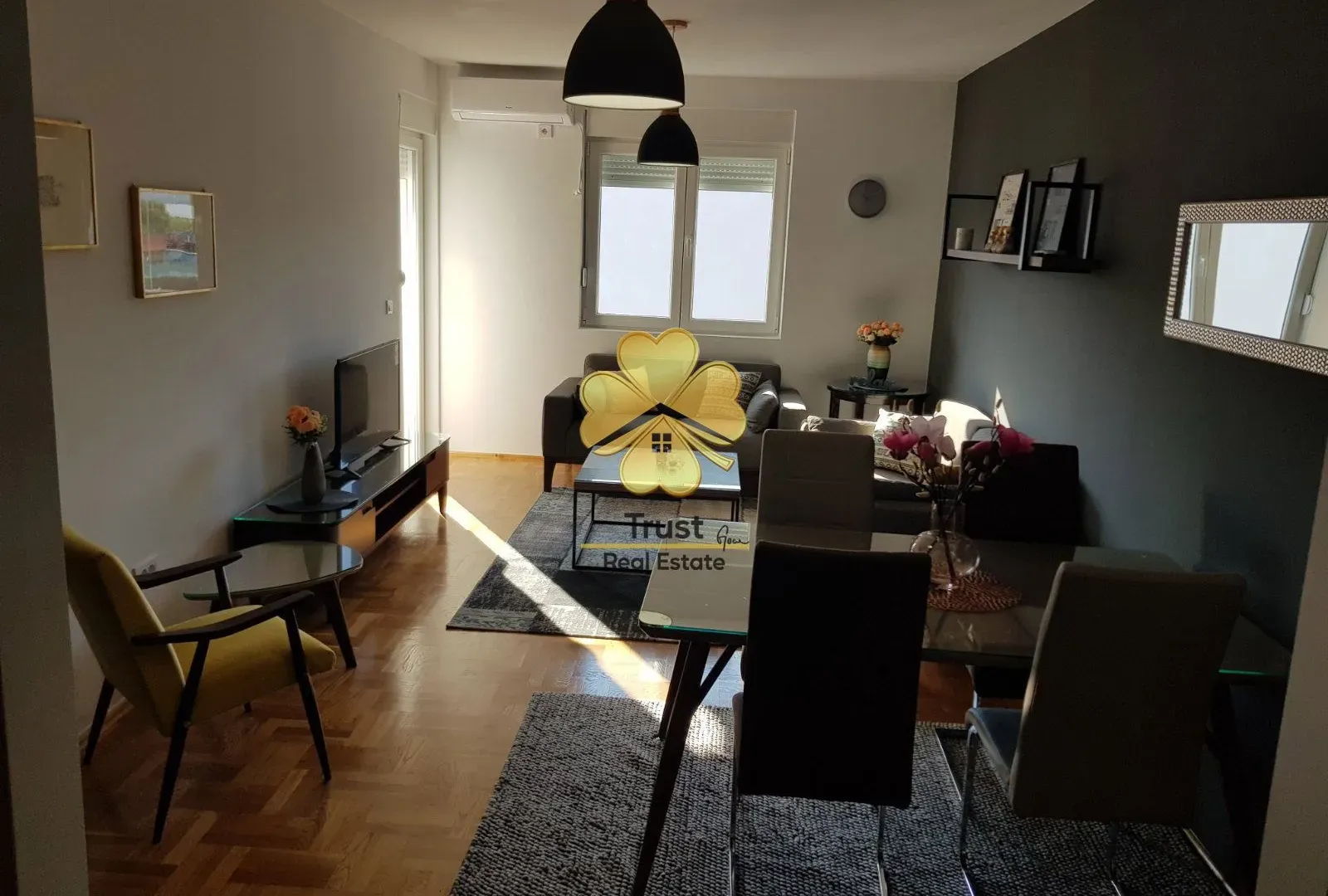 Izdavanje, dvosoban stan, 70m², Donja Gorica, Podgorica