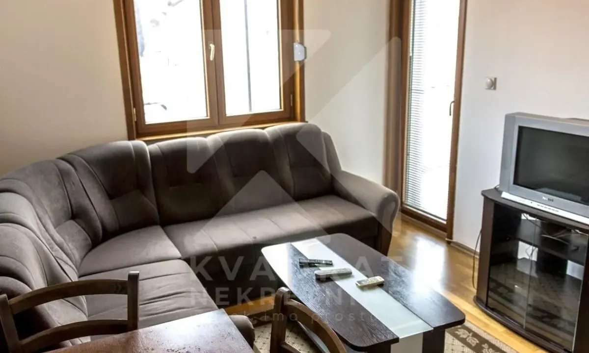 Rent, one bedroom apartment, 33m², Pobrežje, Podgorica