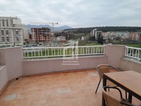 Rent, one bedroom apartment, 44m², Vezirov Most, Podgorica - image 14