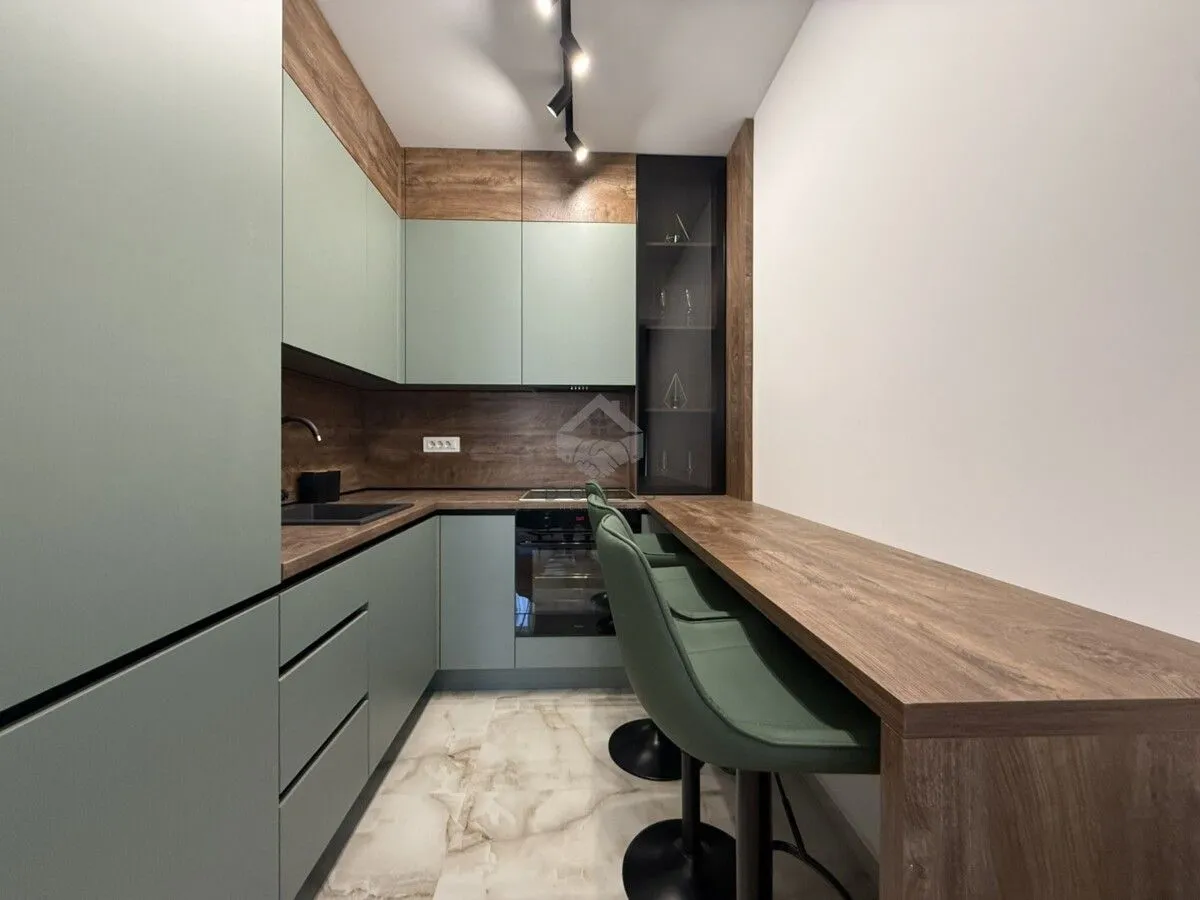 Izdavanje, jednosoban stan, 45m², Kolašin, Crna Gora