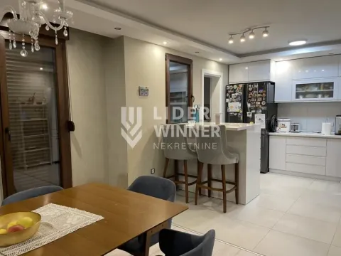 Rent, four bedroom apartment, 85m², Senjak, Beograd - image 4