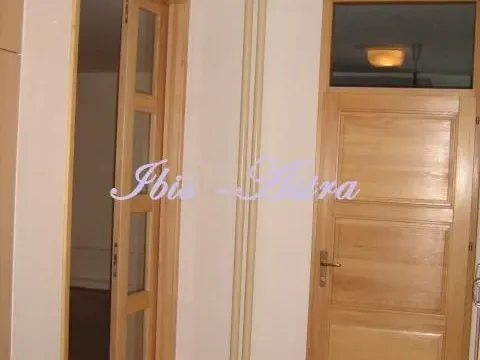 Izdavanje, poslovni prostor, 84m², Kalenić Pijaca, Vračar Sve Podlokacije - image 12