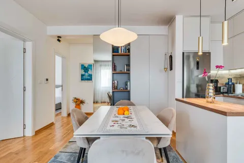 Prodaja, dvosoban stan, 63m², Tivat, Crna Gora - image 4